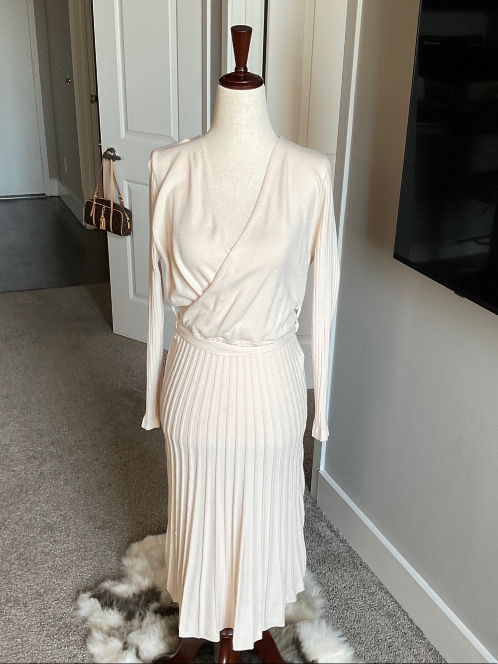 Women's Cream Ribbed Knit Wrap Dress